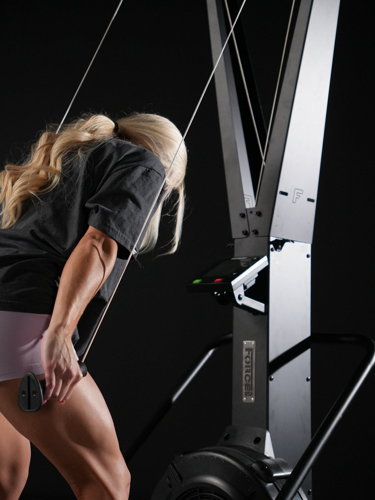 Force USA ski trainer in use